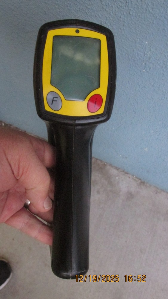 Leica digicat 550i pipe cable locator cable avoidance tool see video