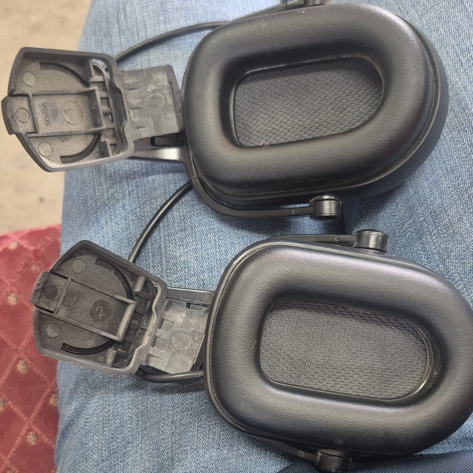 Bluetooth Black Electronic Hearing Protection Ear Muffs for hard hat