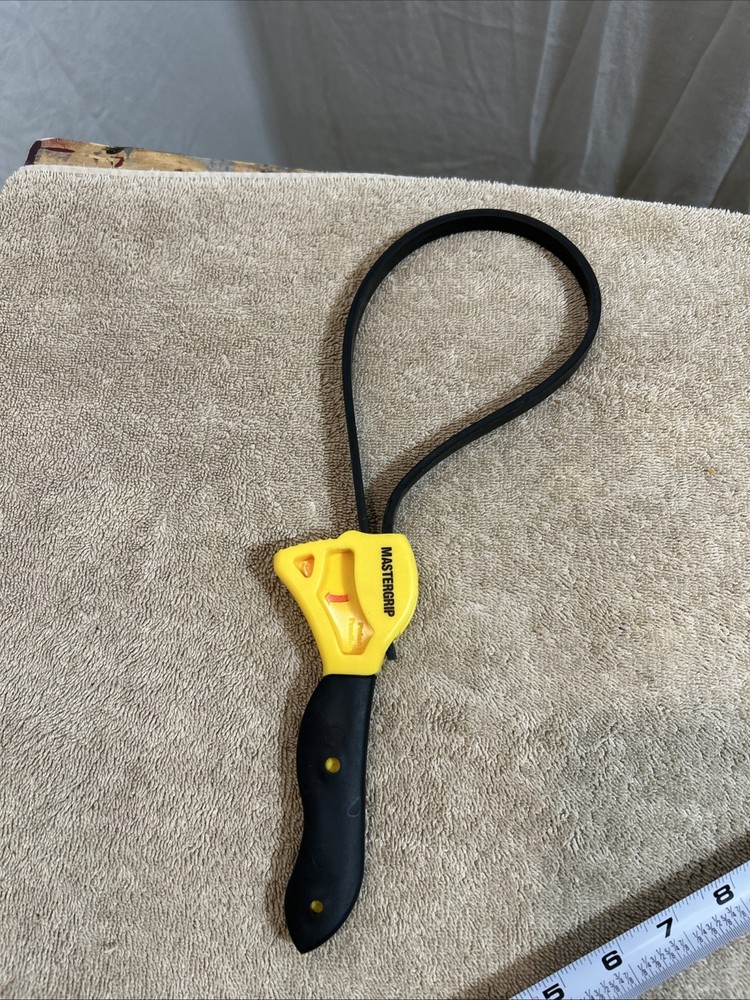 Strap Wrench. By Mastergrip 15"