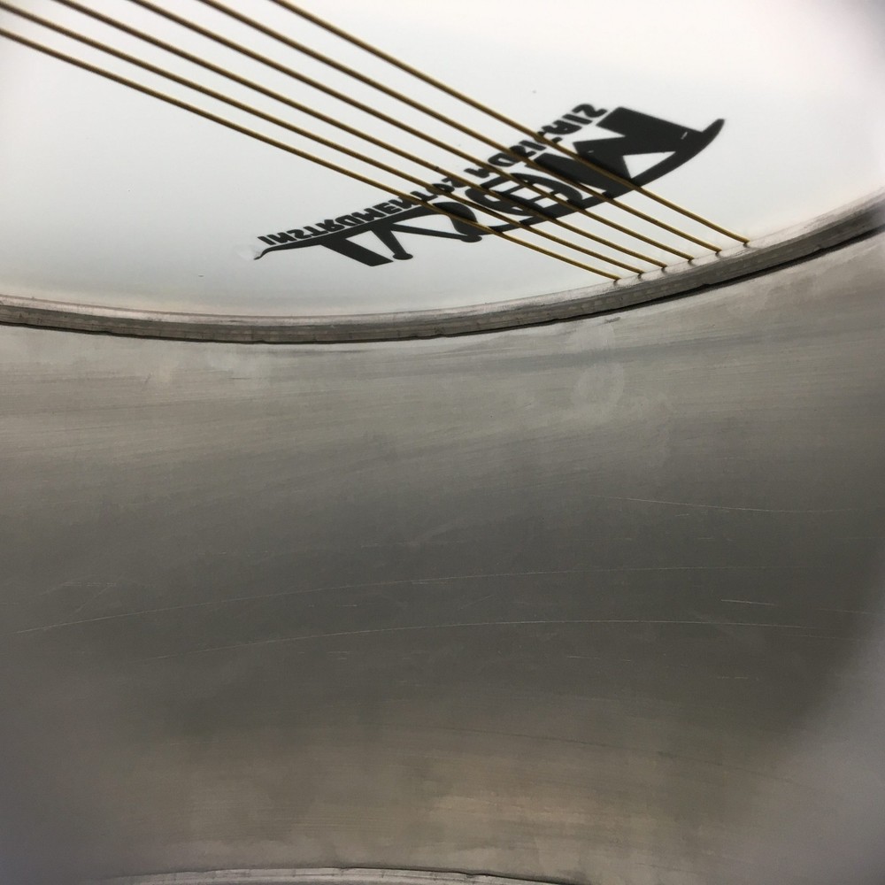 Ivsom Aluminum Caixa with double strings, 12”