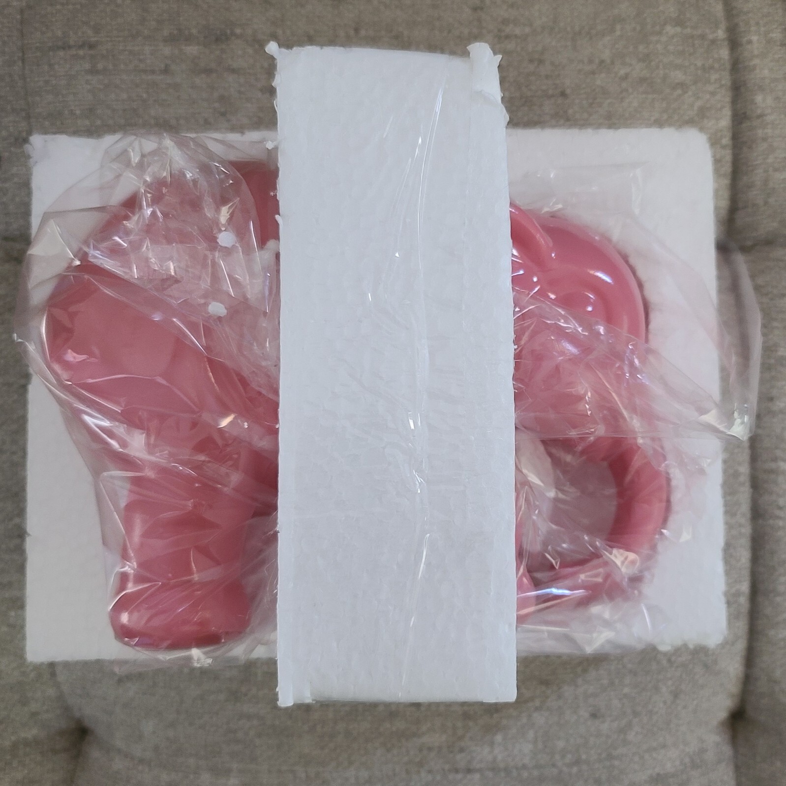 NEW Delirium Tremens Pink Ceramic Elephant 8"x6" Logo Belgian Beer Sculpture Bar