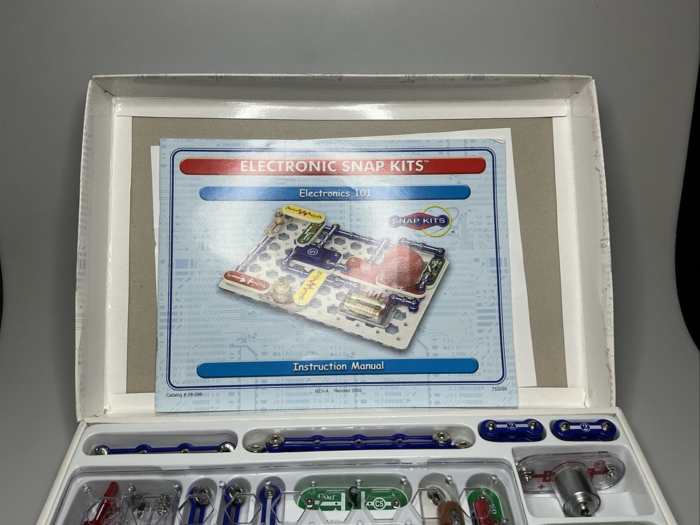 Electronic Snap Kits 100 Projects Electronics 101 Radio Shack 28 286 Complete!!⁰