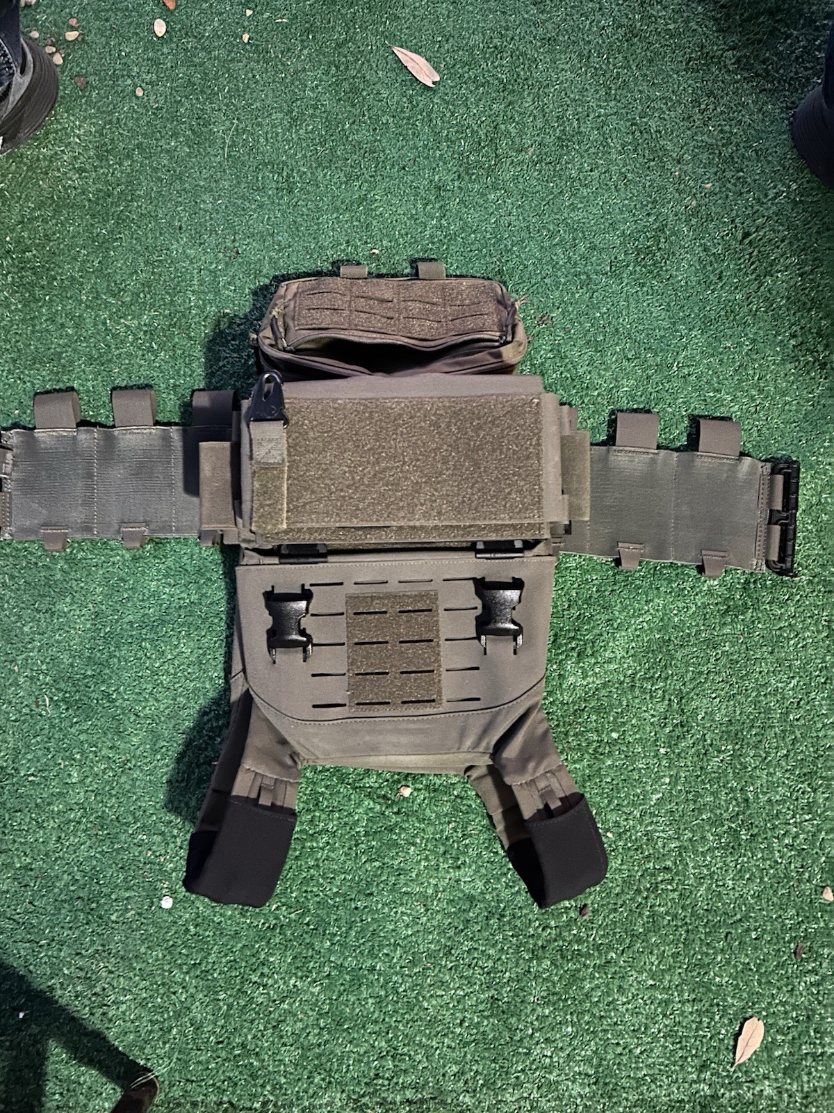 Otte Gear Slick Plate Carrier Ranger Green Size Medium With Extras TREX ARMS