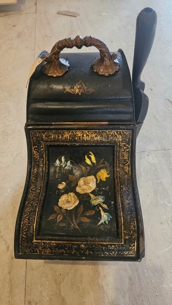 Antique Victorian Coal Scuttle, Ash bin
