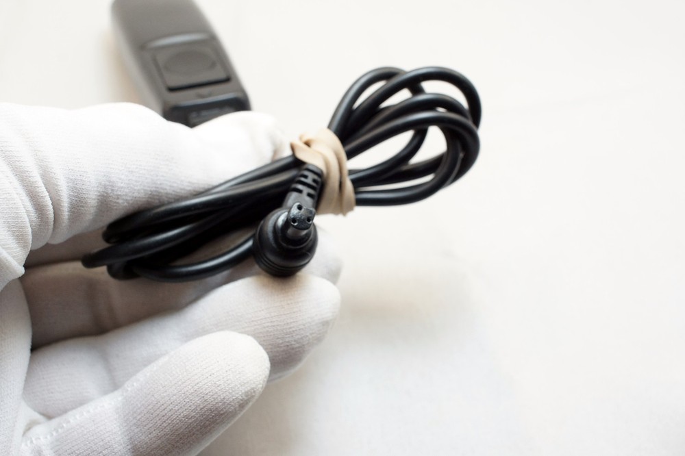 Shutter release wired 3 pin