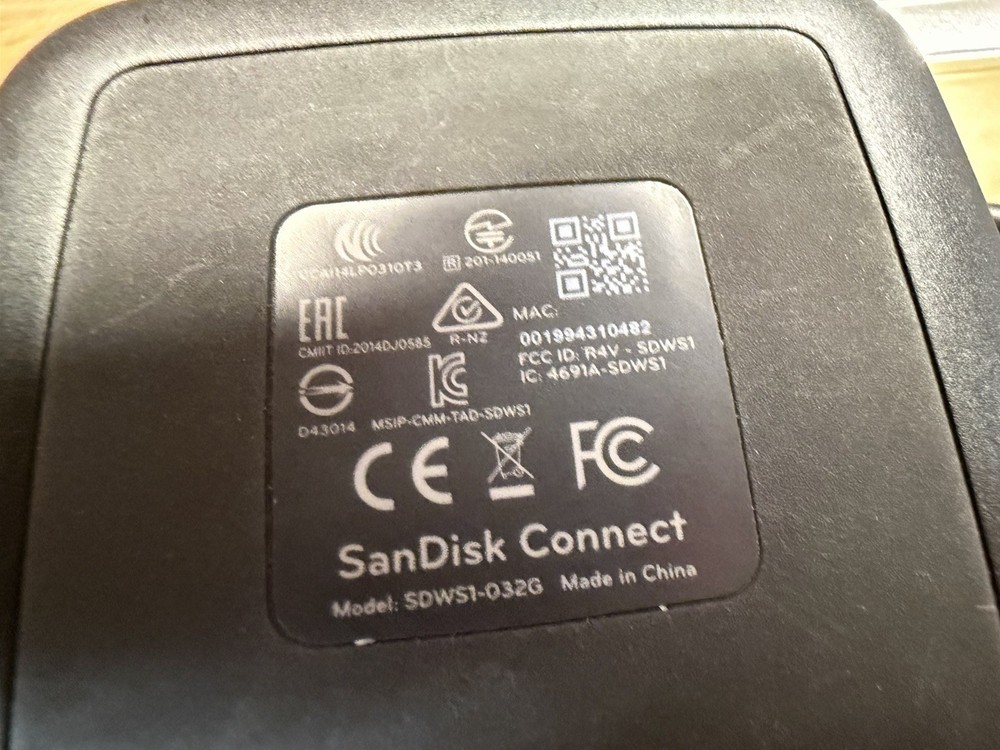 SanDisk Connect Wireless Media Drive - 32GB