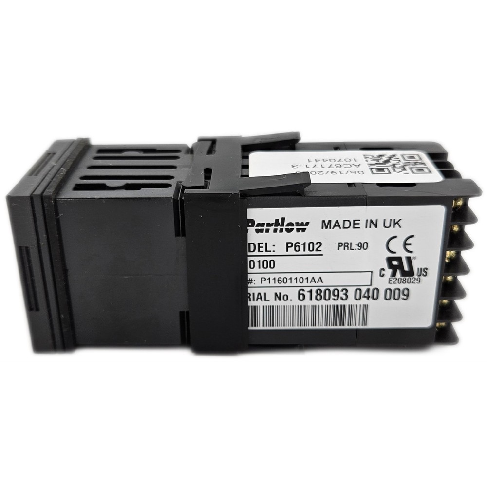 Partlow P6102 Digital Temperature Controller 1/16 DIN Universal