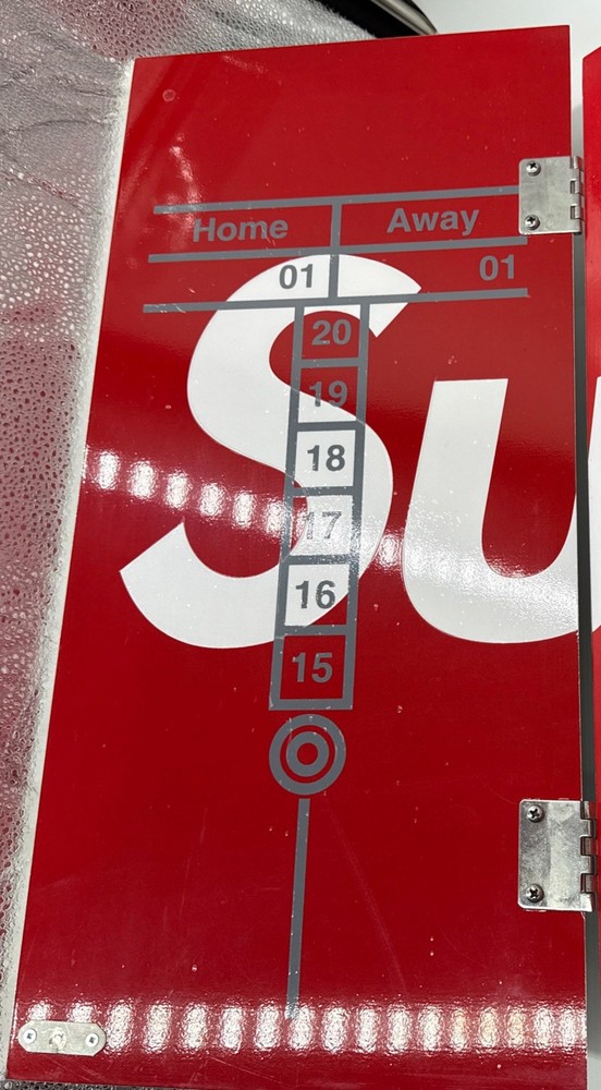 Supreme x Winmau Dartboard Set