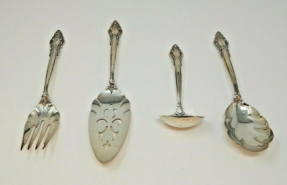 Lot of International Silverplate Silverware