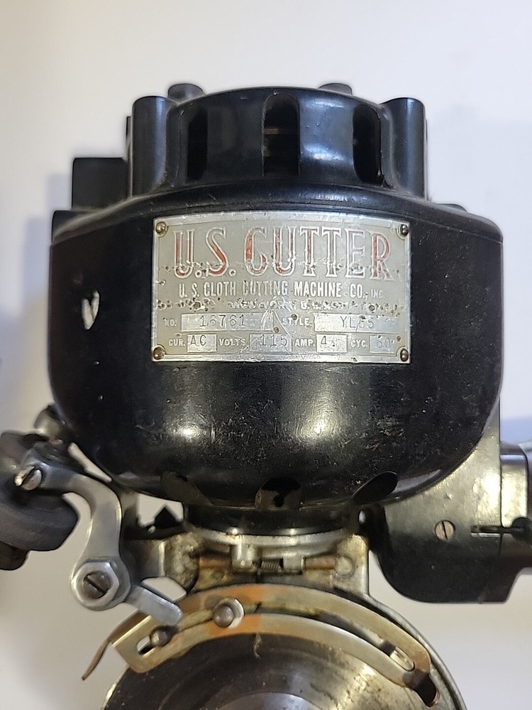 US Cutter Cloth Cutting Machine 16761