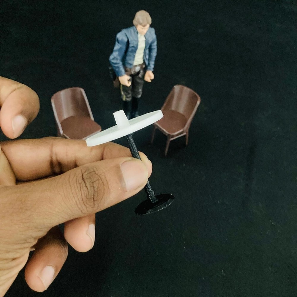 Cantina Bandstand #2 Table & Chairs for 3.75 IN (1:18) FIGURE