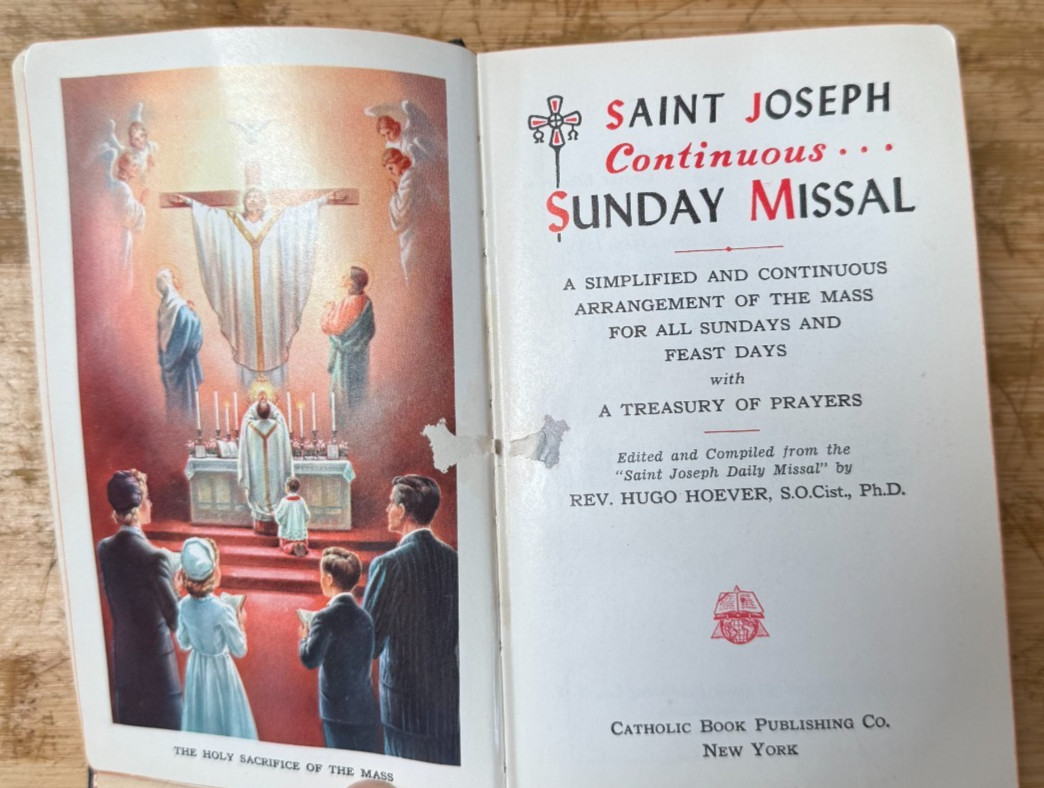 Vtg Saint Joseph "Continuous" Sunday Missal - 1957-58 Catholic Prayer