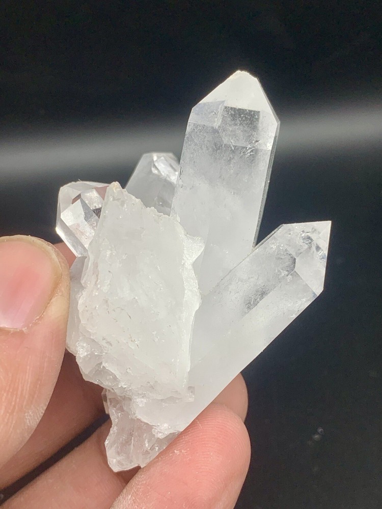 394 Carats Clear Quartz Cluster Specimen.
