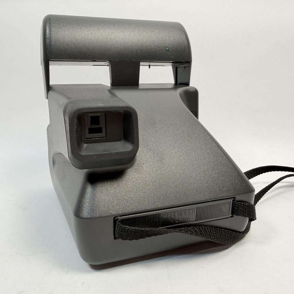 Polaroid OneStep 600 Instant Camera Tested Working Cleaned