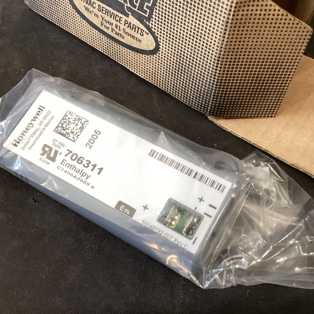 Honeywell  C7400A2009 Economizer Damper Enthalpy Sensor Kit, 21VDC w/Wires