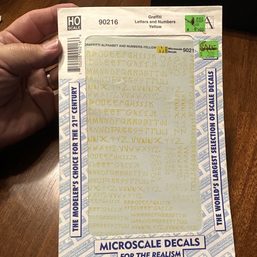 Microscale Decals 90216 Graffiti Letters And Numbers In Yellow