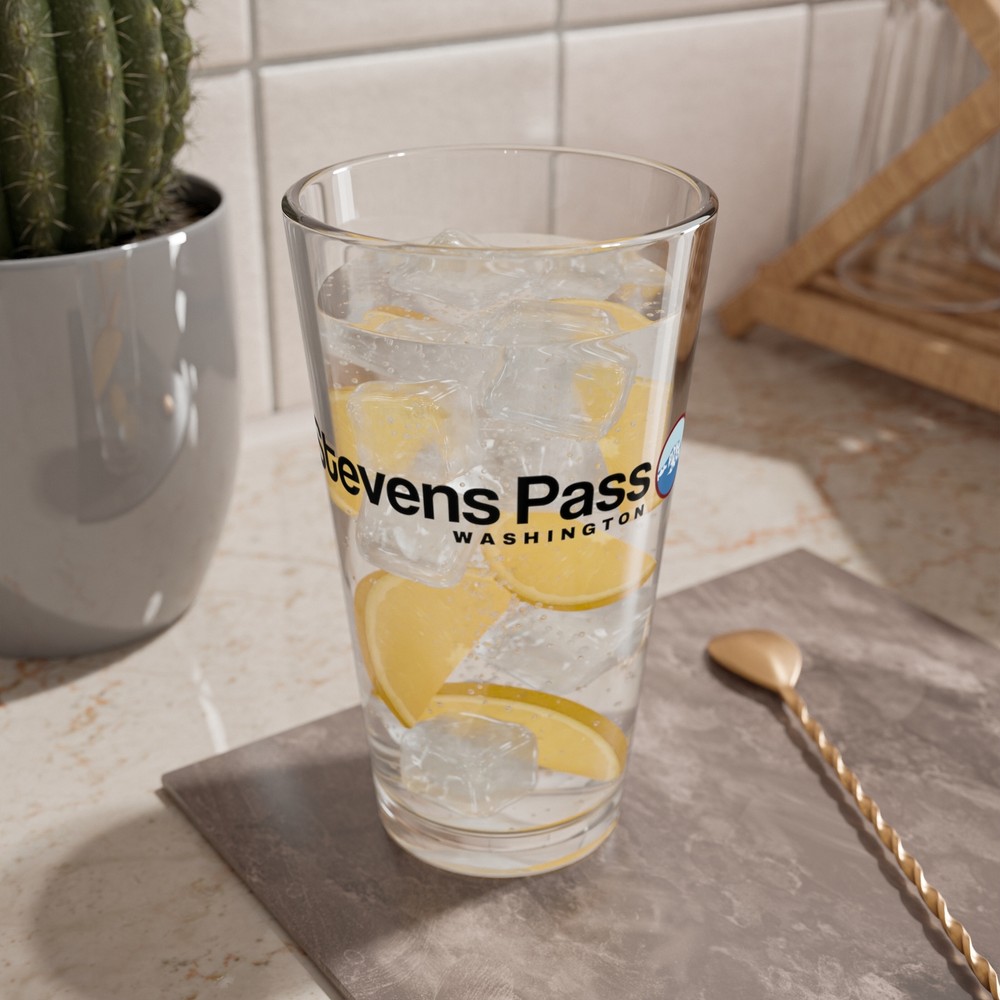 Stevens Pass - Washington - Pint Glass - 16oz