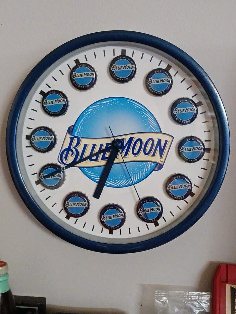 Blue Moon Beer Clock