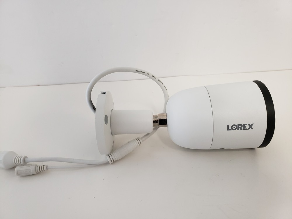 Lorex 4K Ultra HD Smart Deterrence IP Camera with Smart Motion Plus E893AB
