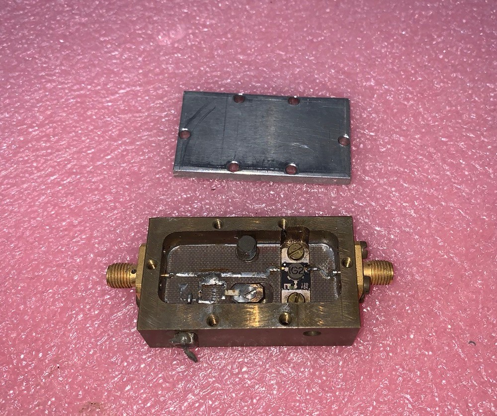 DIRECTIONAL COUPLER 10 Ghz with insulator