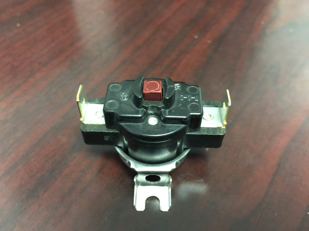 SERVICE FIRST THT00892 THERMOSTAT; 240V, REVERSE FLOW 210070
