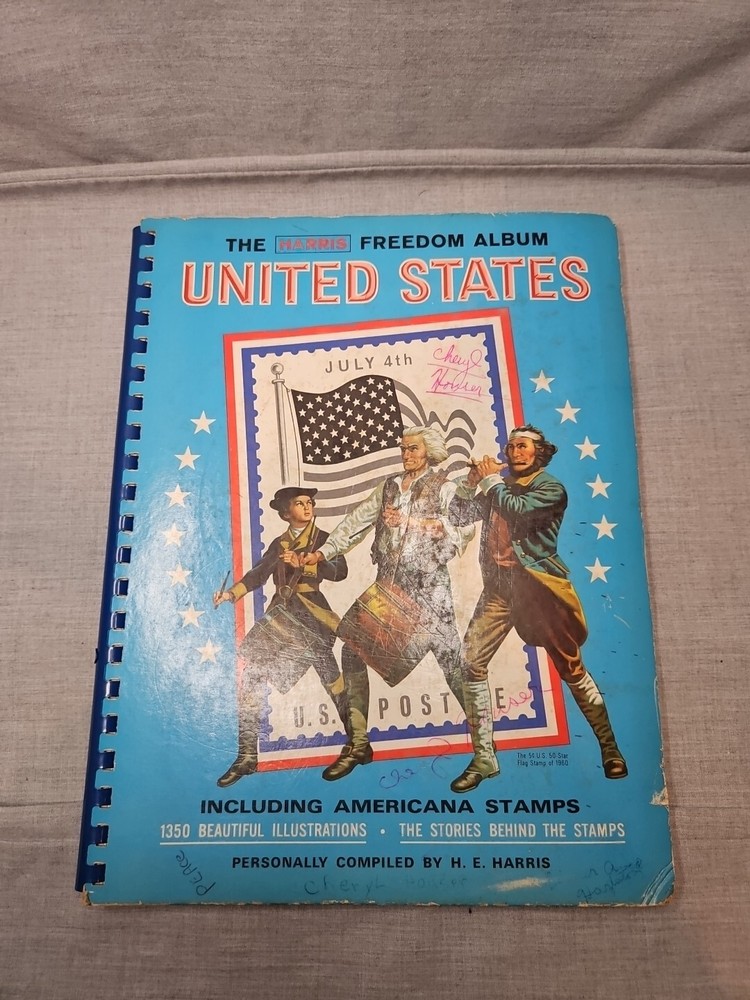 The Harris Freedom Album United States Stamp Book 1967 Read 200 Stamps Included