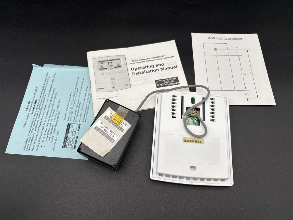 Trilliant Network NCZR700-EN SecureMesh Enabled Thermostat
