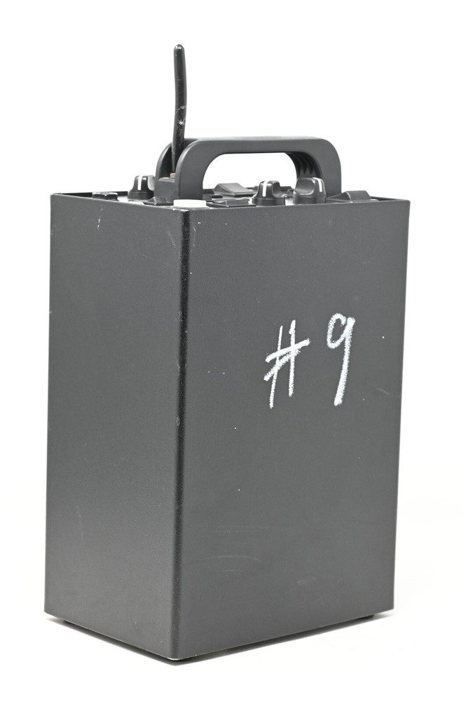 Profoto Acute 2R 2400 Power Pack (044)