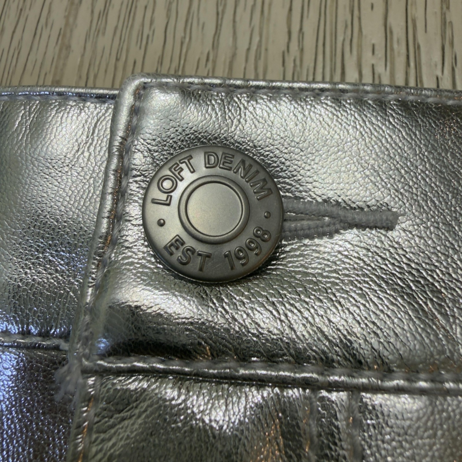 LOFT Skirt Womens 10 Silver Metallic Denim Mini Pockets Zip Casual Party