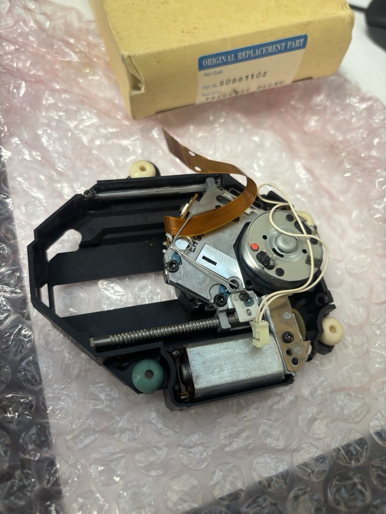RARE Panasonic Traverse Deck S0DD110Z NOS