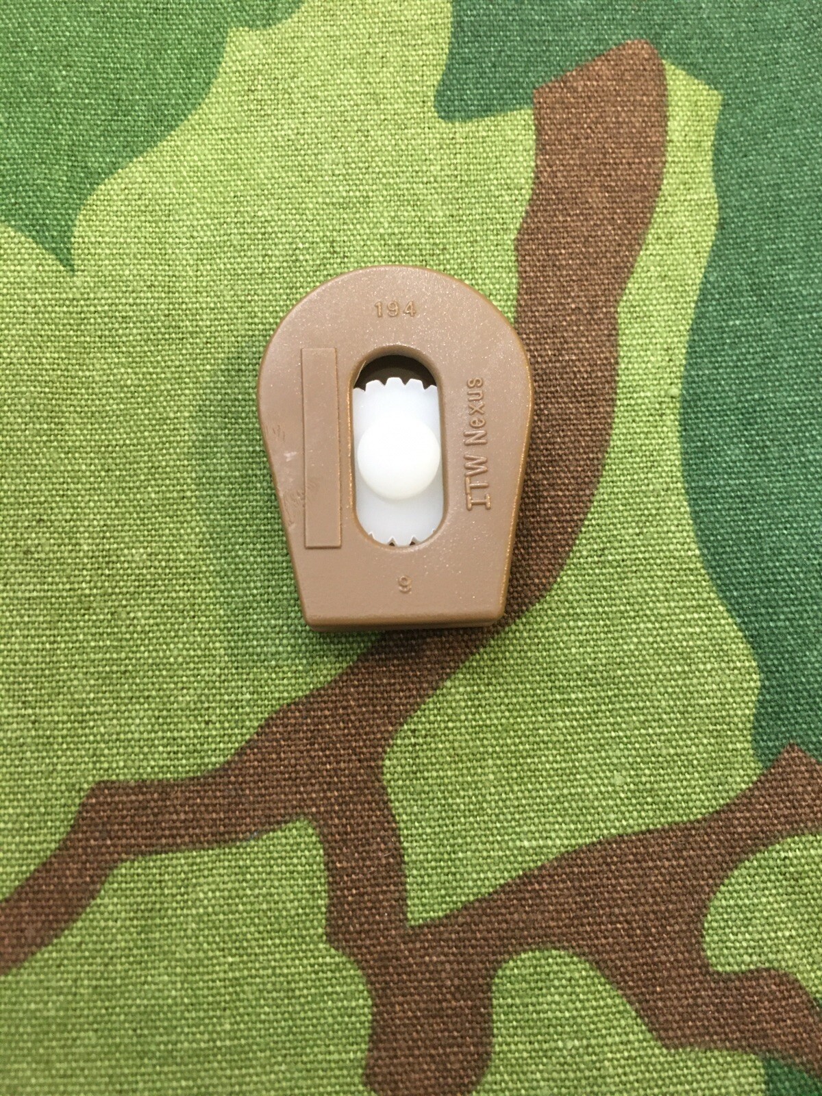 ALICE Pack Rucksack Draw Cord Lock in Coyote Brown, New