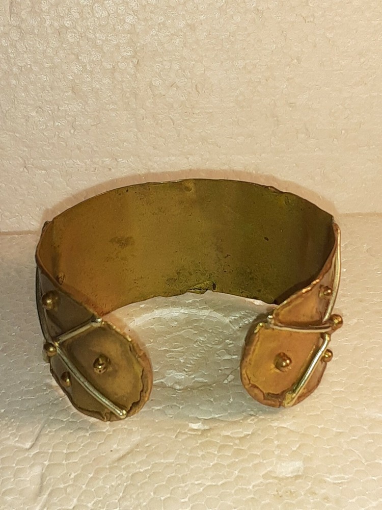 MIXED METAL NATIVE STYLE BRACELET 2 3/4"