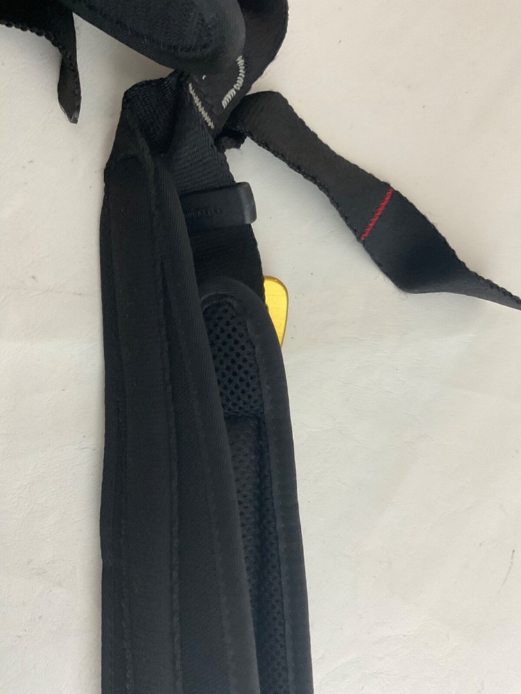MAMMUT size Large black harness focus #1020381