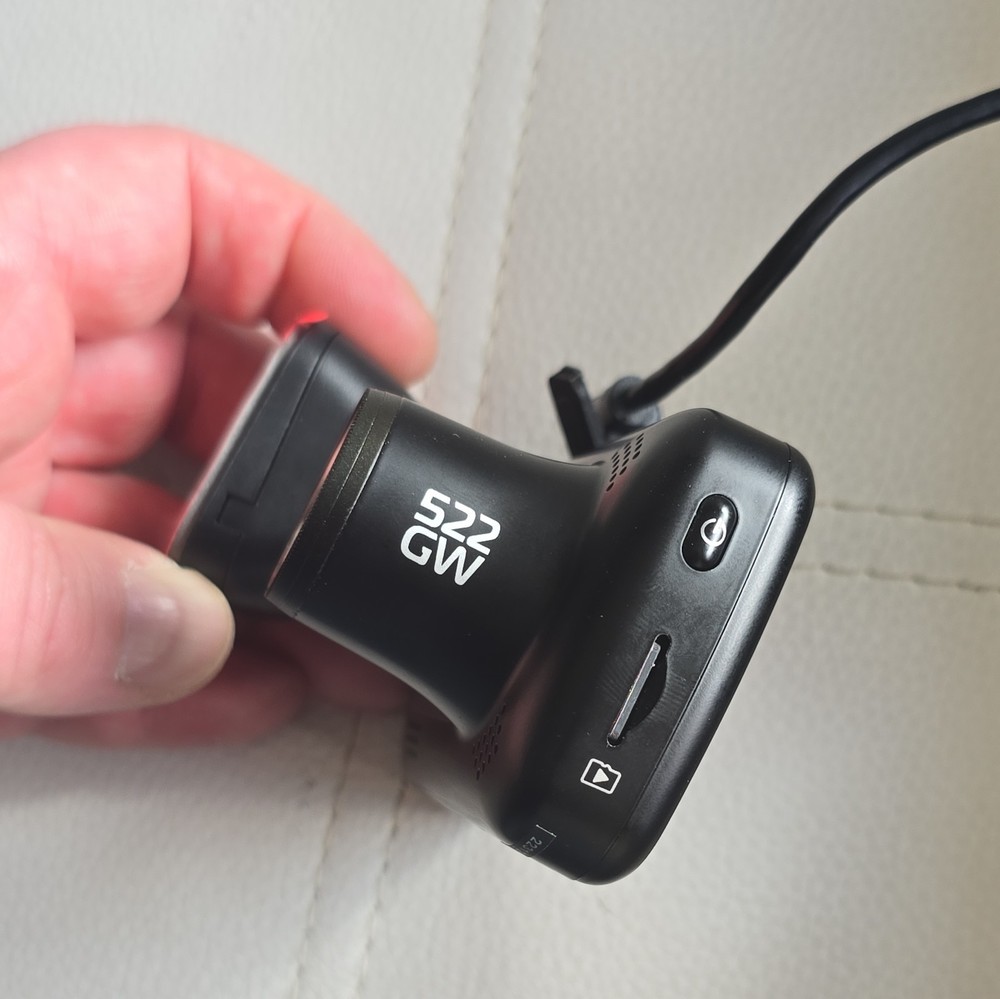 NEXTBASE 522GW HD Dash Camera with mounts and sd card