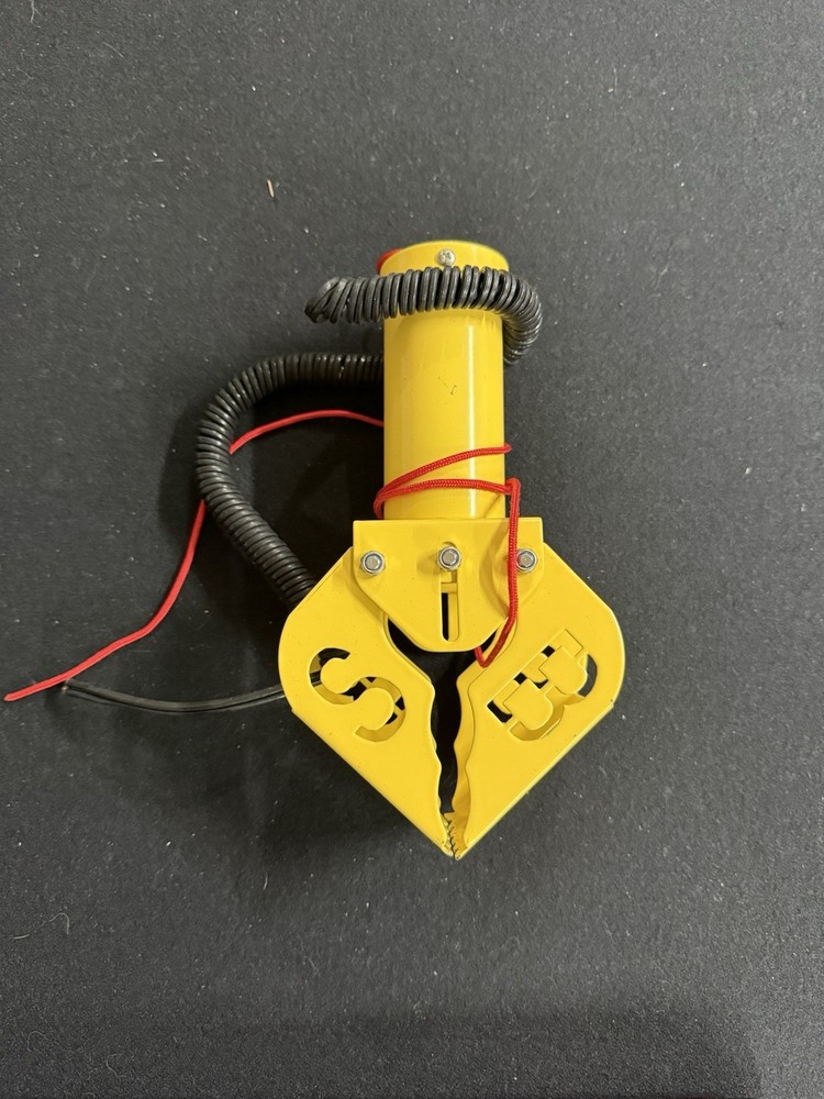 S&B Claw Machine Arcade Claw And Coil