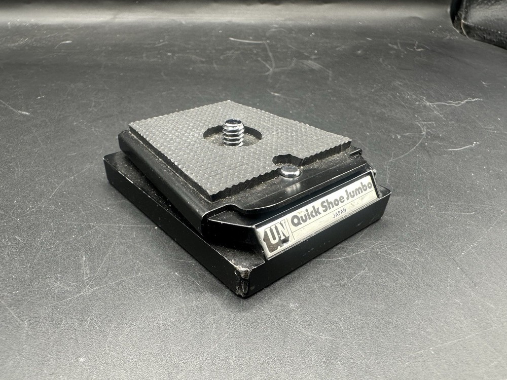 UN Camera Quick Shoe Jumbo. LP