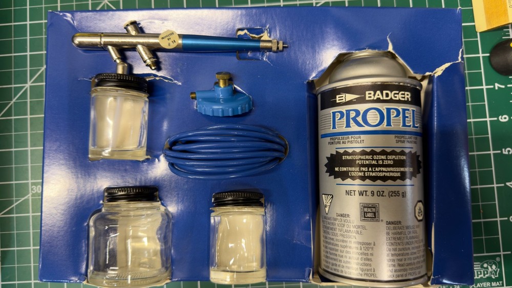 BADGER Airbrush Set 200-3 Open Box - Includes Propel Can!