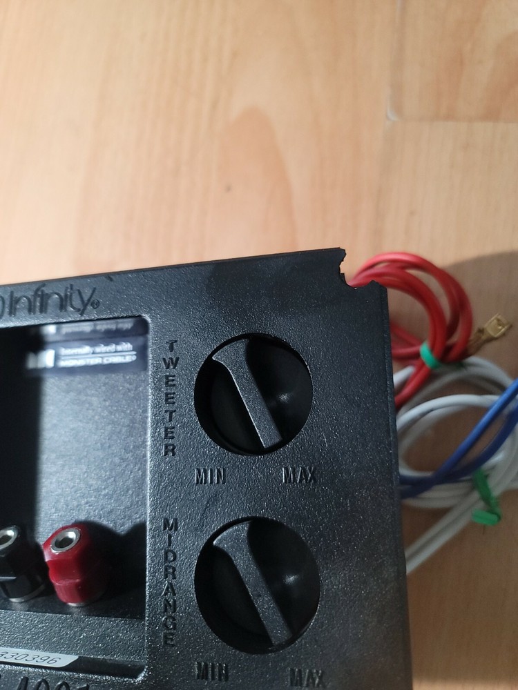 INFINITY RS 4001 CROSSOVER CROSSOVER