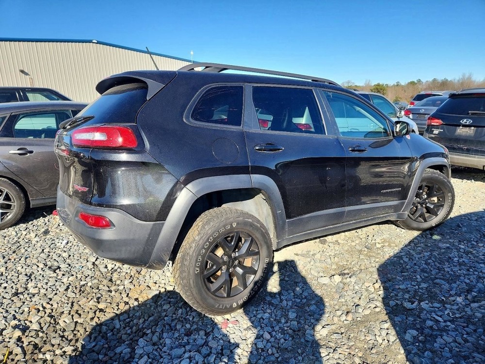 CHEROKEE 2015 Glove Box 4955911