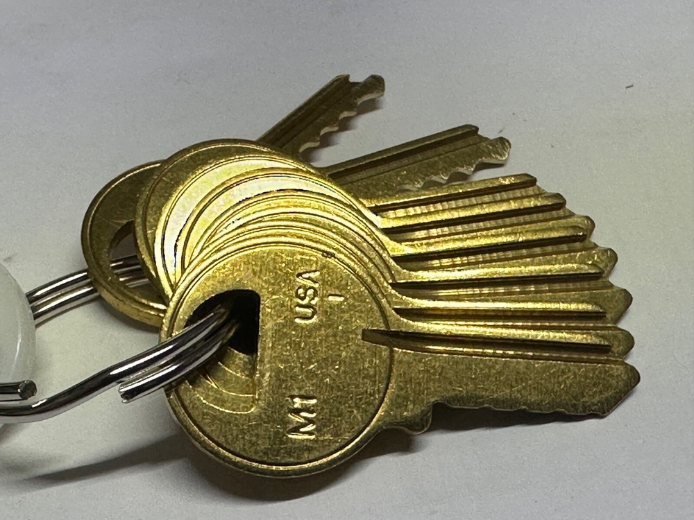 Master Padlock M1, Space and Depth Keys