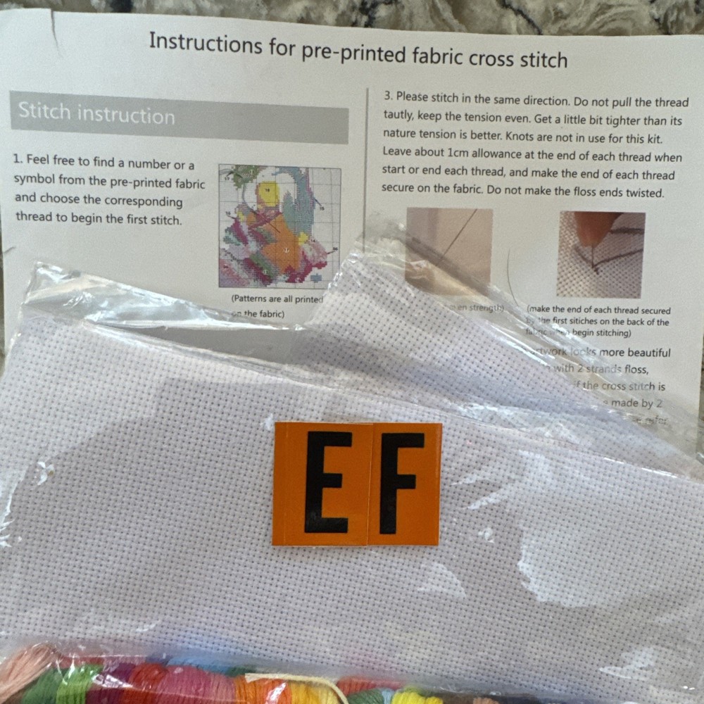 Embroidering Kits. 5 Hoops 50 Different Color Thread Accessories. Beginners EF
