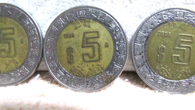 Qty 32 Assorted Mexican Coin Lot
