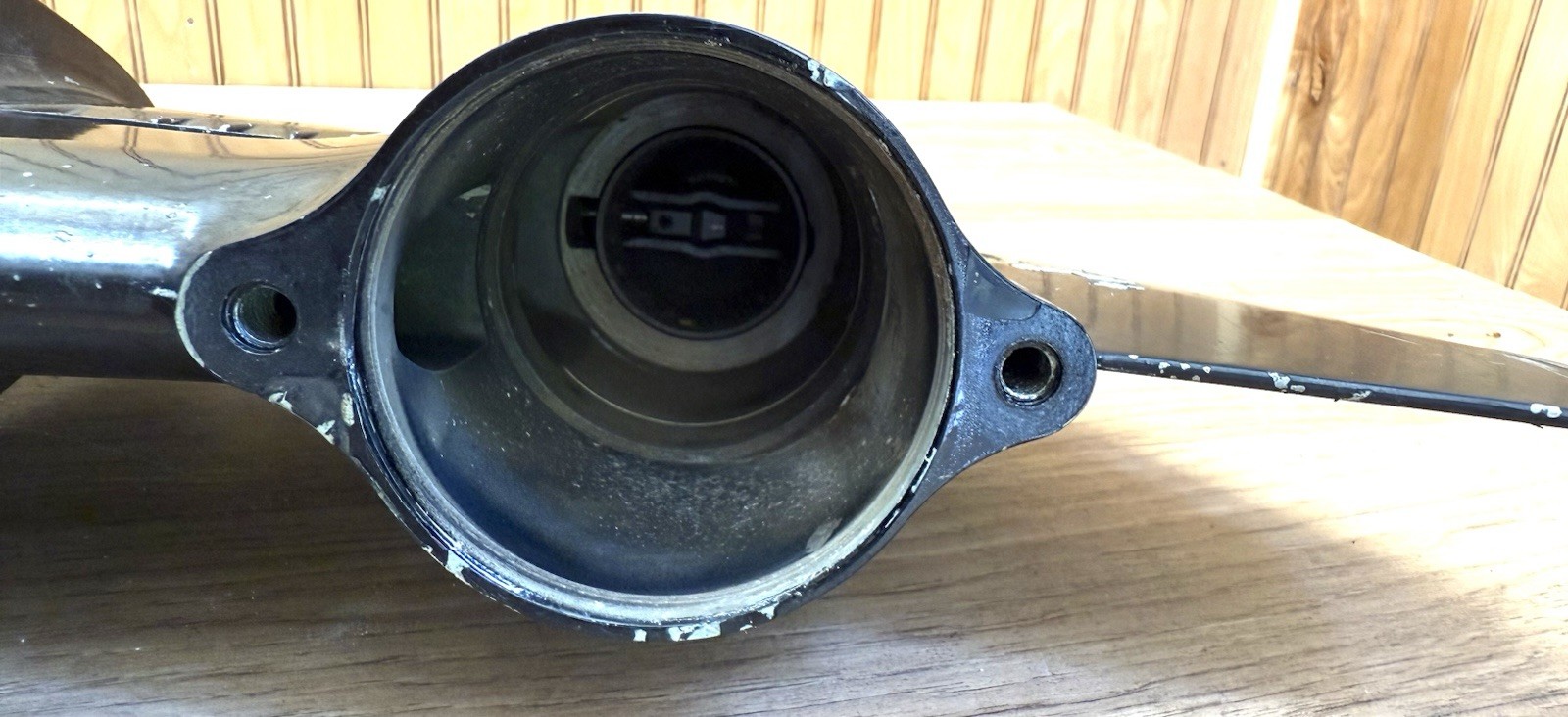 25 30hp Mercury EFI LOWER UNIT HOUSING Gear case 4 stroke 3 cylinder 825132T04