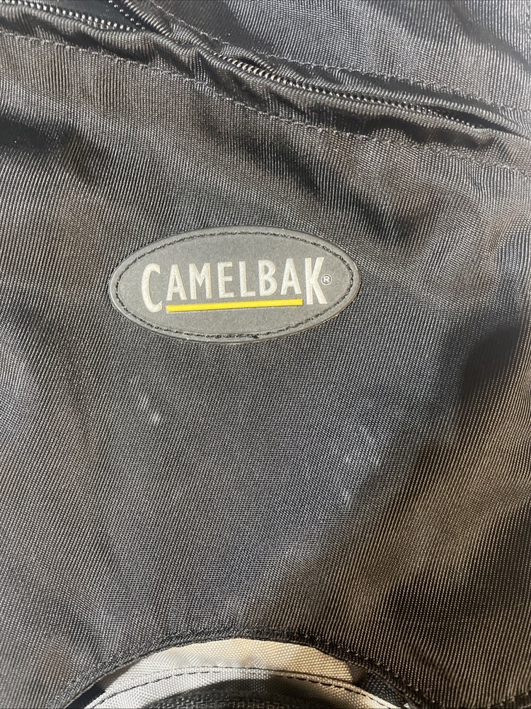 Camelbak Hydration Pack BackpackBag Black & Gray Camping Hiking Adjustable