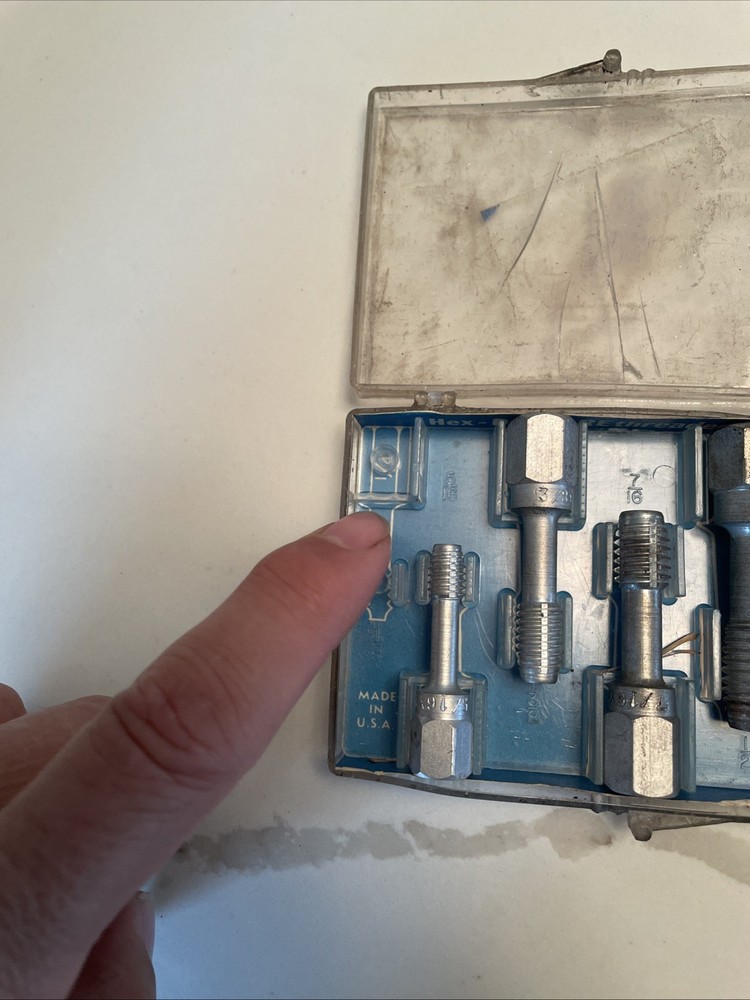 Snap On TRT-6C Coarse Hex Drive Rethreading Taps MISSING 1/4