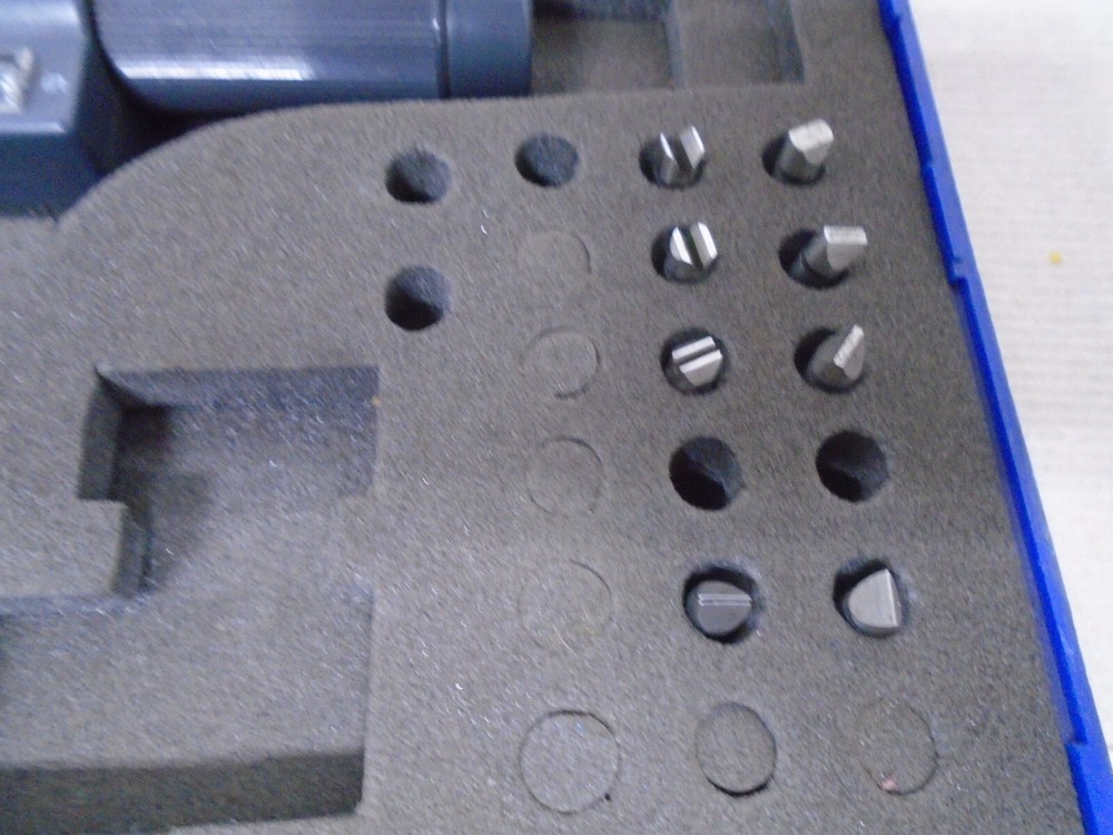 FOWLER 1-2" THREAD MICROMETER W/ ANVILS 60º EXCELLENT CONDITION