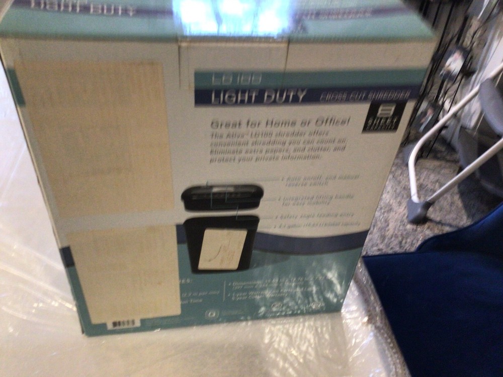 ATIVA 8sheet paper shredder Model LD100