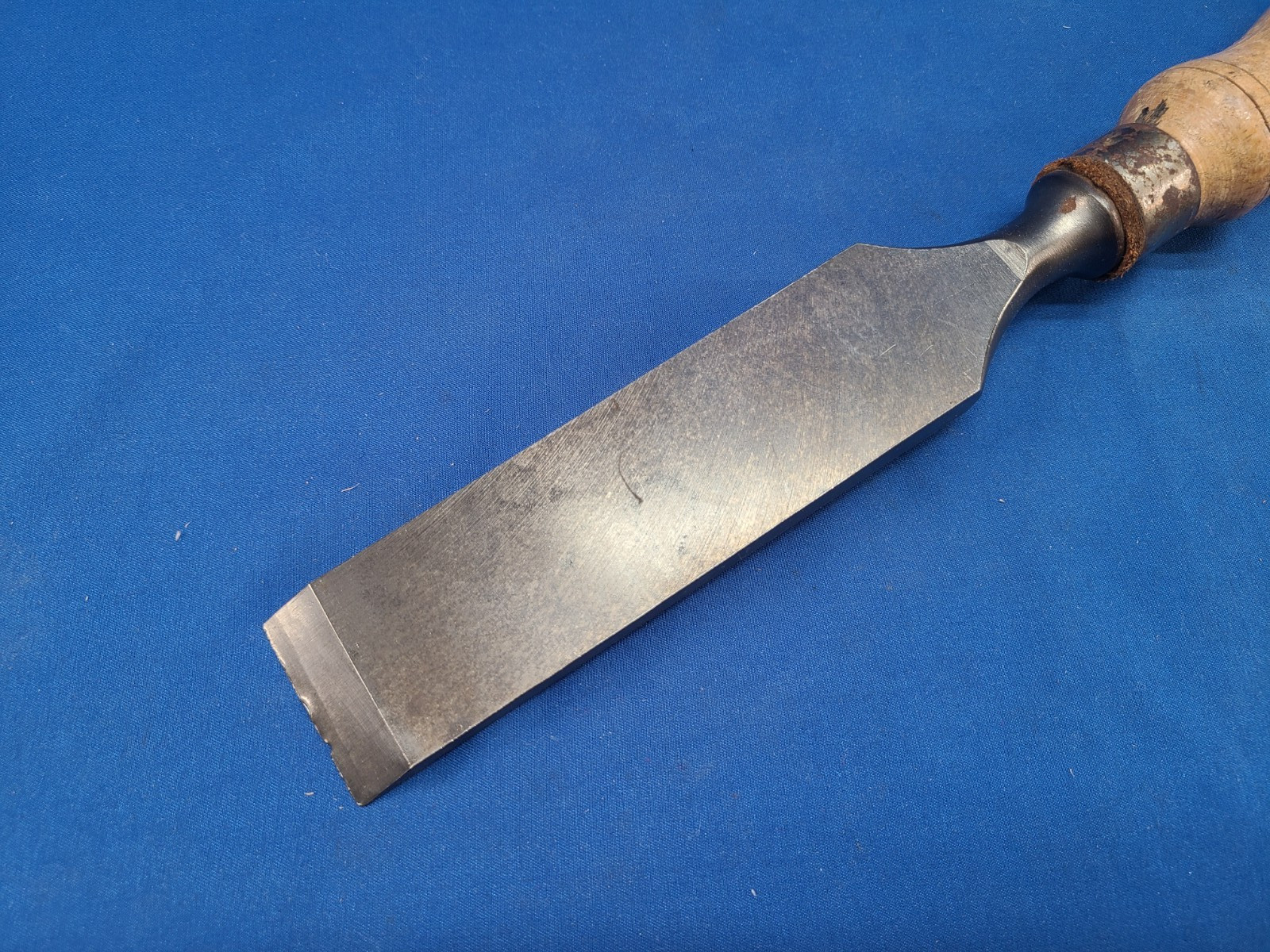 Marples 1 1/2 Inch Mortise Chisel Square Edge Tang Tool