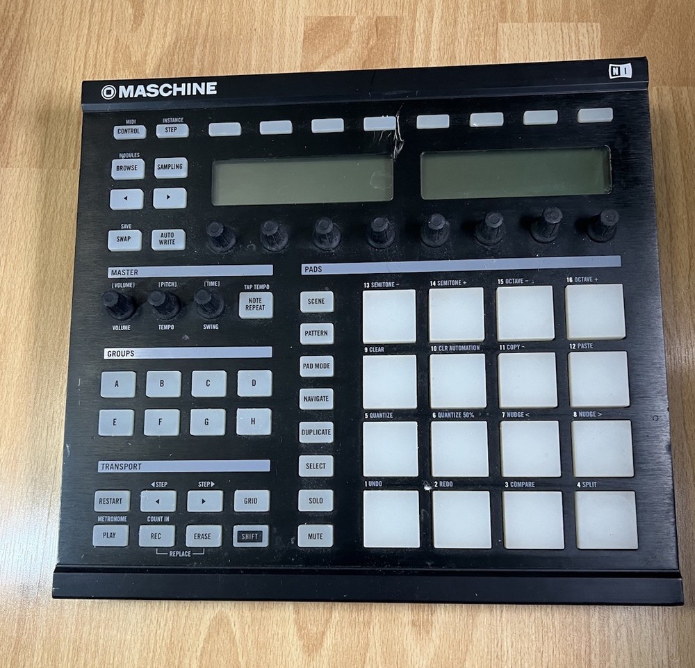 Native Instruments Maschine MK1 MIDI Controller Tested