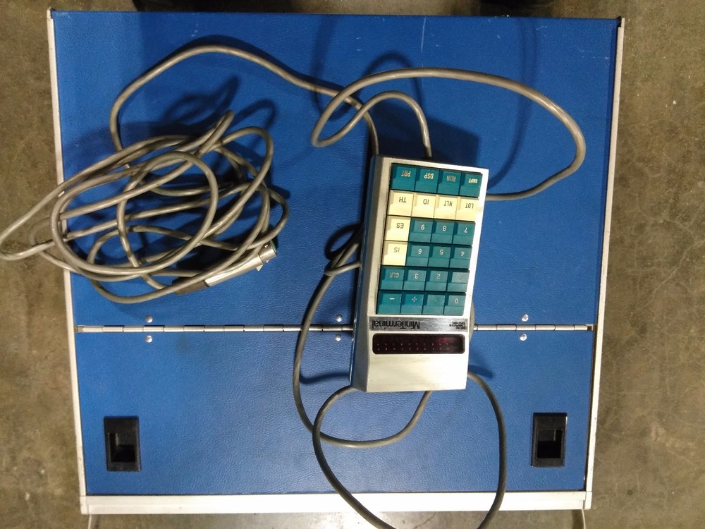MCS Micro Computer Systems Cable Analyzer Model 77 with MiniTerminal M77